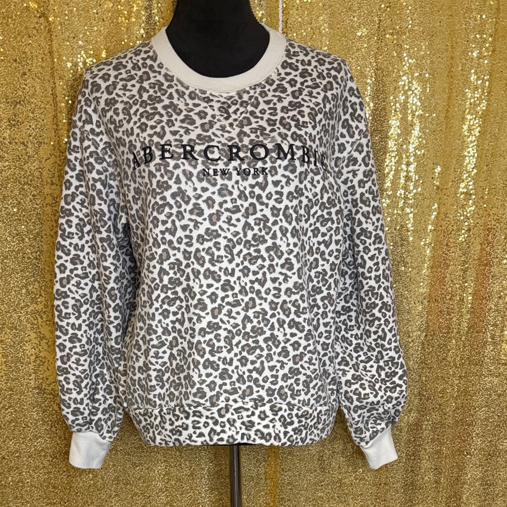 Abercrombie & Fitch Leopard Print Sweatshirt
